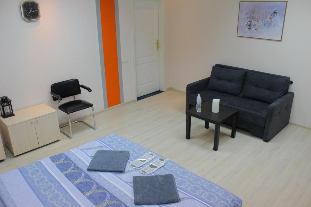 Uneed Rooms Podil Kiev Exterior foto