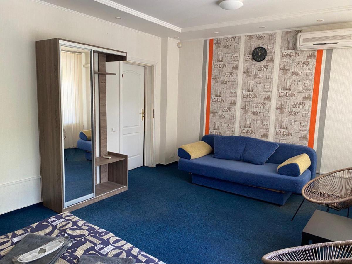 Uneed Rooms Podil Kiev Exterior foto